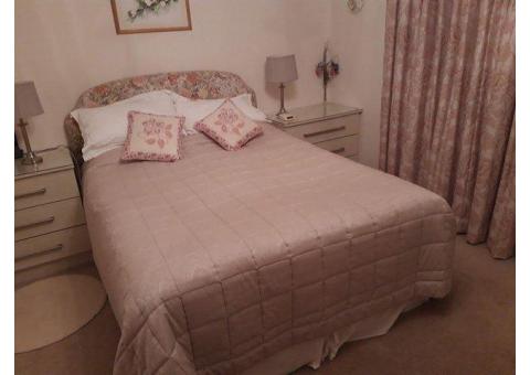 King Size Quilted Floral Headboard