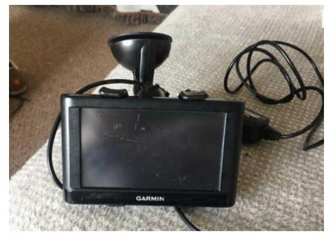 Garmin nuvi 42LM UK 4.3" Sat Nav with UK and Ireland Maps with Free Lifetime Map Updates