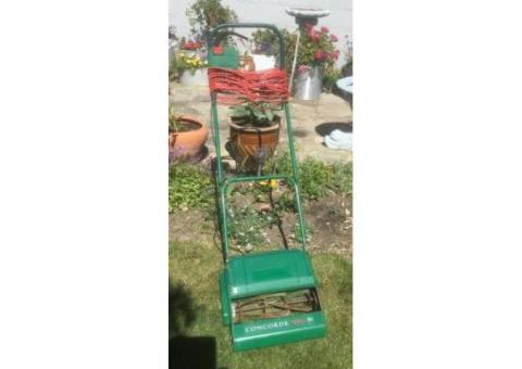 Qualcast Electric lawn mower