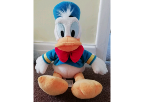 Plush Donald Duck